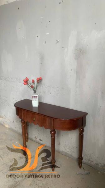 Bàn console bán nguyệt vintage 18-08-25 - Hình mô tả 1