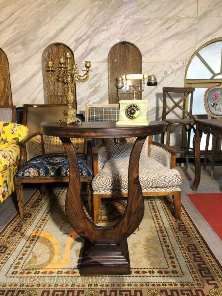 Bàn console bán nguyệt vintage 19-08-25 - Hình mô tả 1