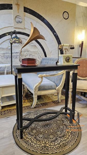 Bàn console đen vintage 16-06-24 - Hình mô tả 1