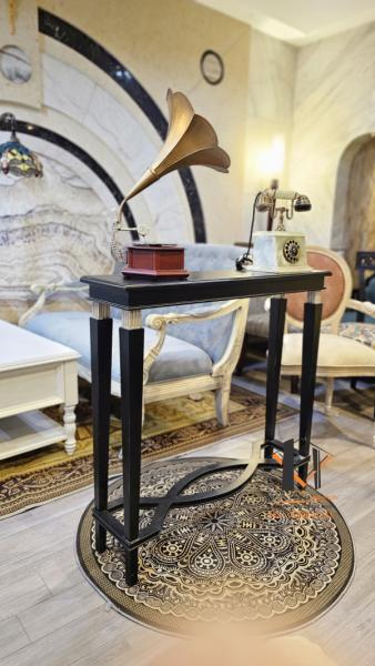 Bàn console đen vintage 16-06-24 - Hình mô tả 2