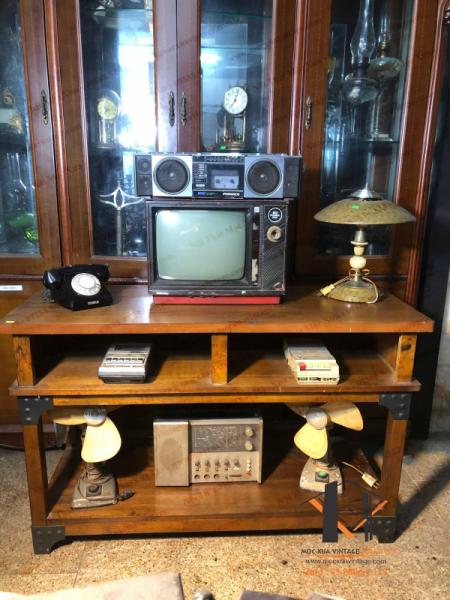 Bàn console Vintage 01-02-23 thanh lý 4Tr còn 2Tr