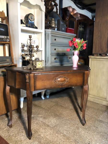 Bàn console vintage 01-07-25 - Hình mô tả 1