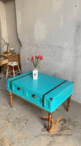Bàn gỗ giả vali phong cách vintage 02-08-25