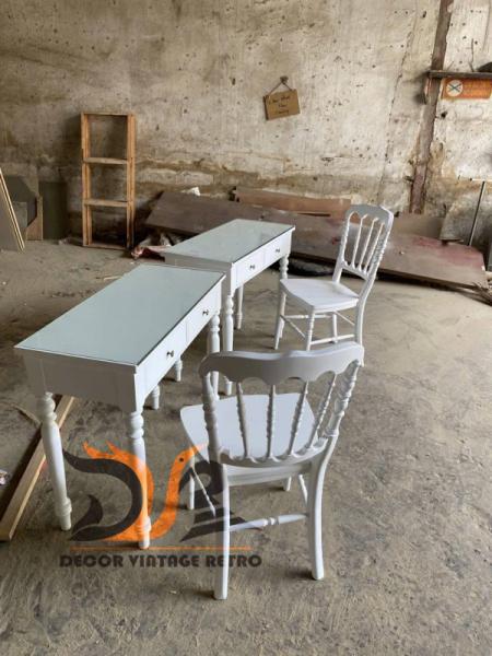 Bàn gỗ mặt kính vintage 10-07-24 - Hình mô tả 3