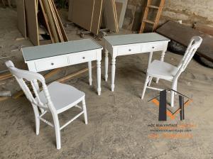 Bàn gỗ mặt kính vintage 10-07-24