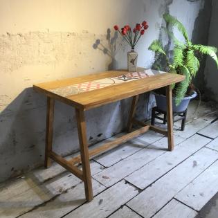 Bàn gỗ vintage  BG10-08-22