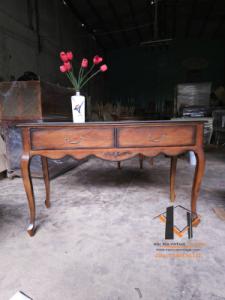 Bàn gỗ vintage 17-03-25