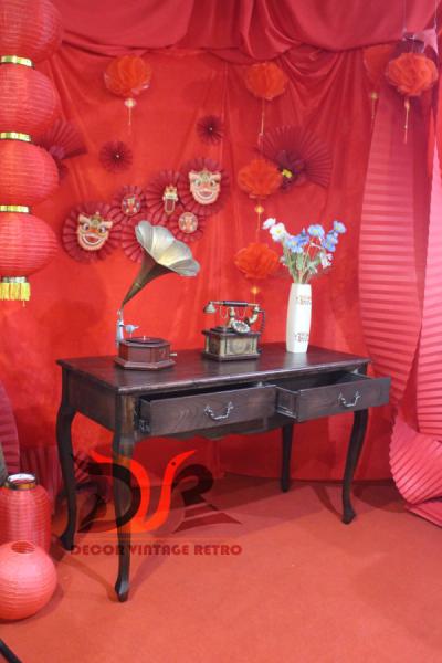 Bàn gỗ vintage 17-09-25 - Hình mô tả 2