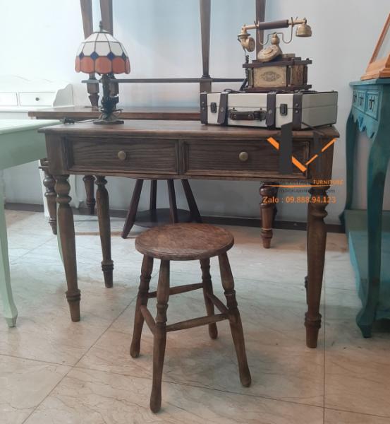 Bàn gỗ vintage 21-06-25 - Hình mô tả 1