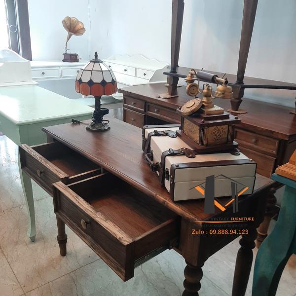 Bàn gỗ vintage 21-06-25 - Hình mô tả 3