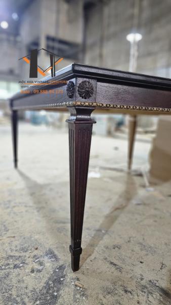Bàn gỗ vintage 38-05-24 - Hình mô tả 2