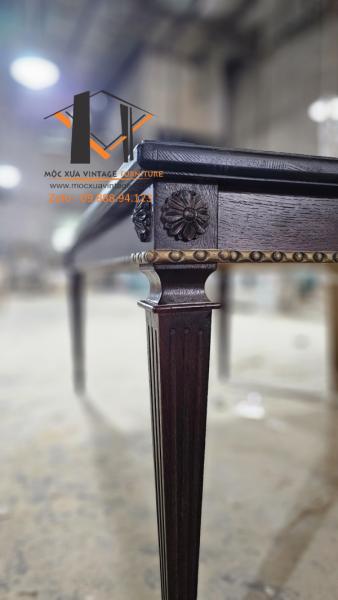 Bàn gỗ vintage 38-05-24 - Hình mô tả 3