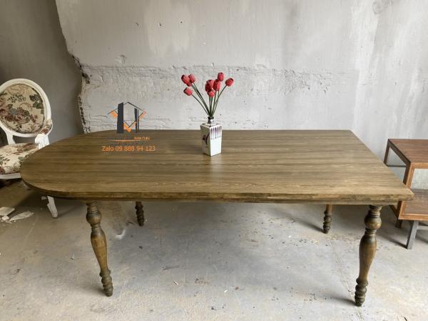 Bàn gỗ vintage BG 10-08-23 - Hình mô tả 1
