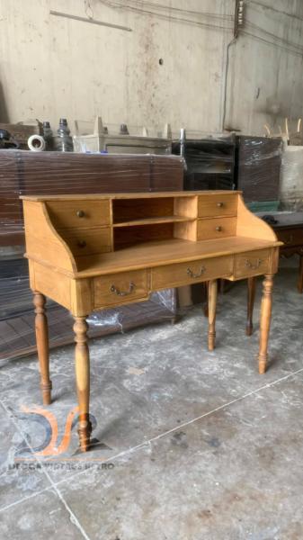 Bàn gỗ vintage BG2-06-22 - Hình mô tả 1