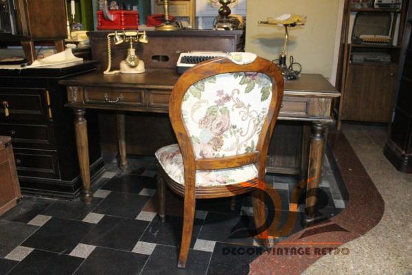 Bàn làm việc vintage 03-01-25 - Hình mô tả 3