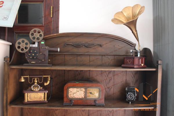 Bàn làm việc vintage 24-01-25 - Hình mô tả 1