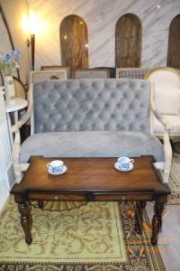 Bàn sofa vintage 18-03-25