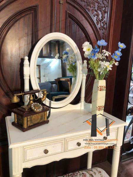 Bàn trang điểm vintage 05-03-25 - Hình mô tả 2