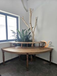 Bàn trang trí góc tường 06-08-25