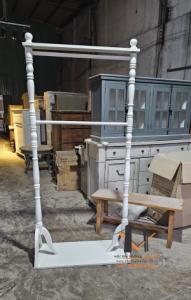Cây treo đồ vintage 15-06-24