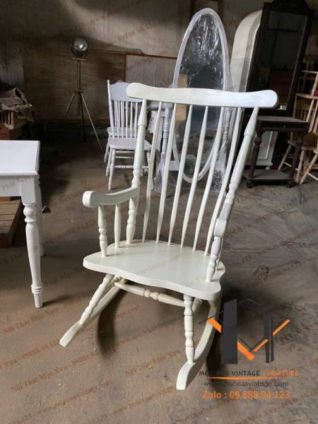 Ghế bập bênh vintage 04-09-24