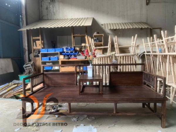 Ghế gỗ phong cách cổ điển 19-01-25 - Hình mô tả 1