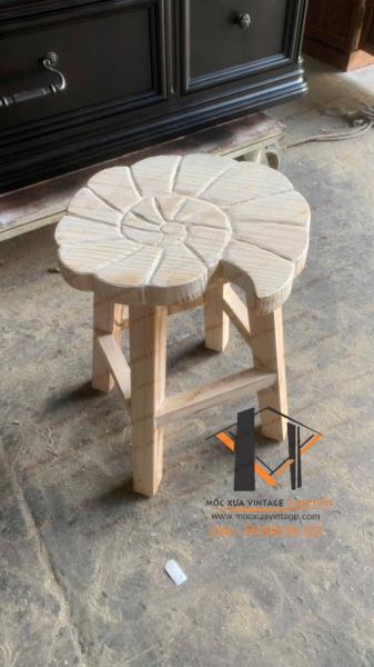 Ghế gỗ vỏ sò vintage 06-03-25