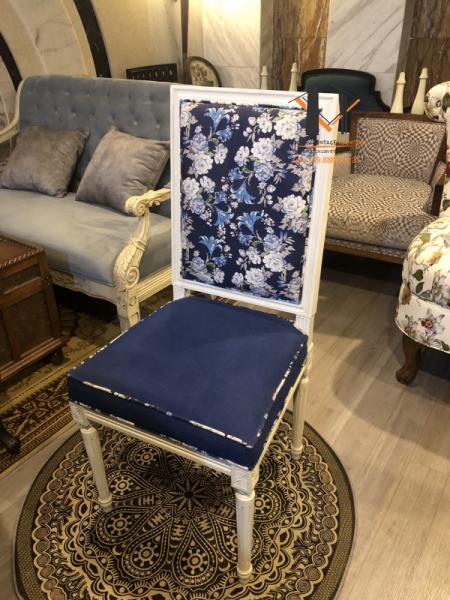 Ghế luois lưng vuông vintage 28-05-24