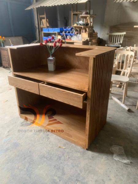 Quầy lễ tân vitage 03-03-24 - Hình mô tả 1