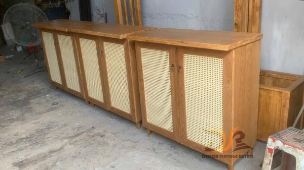 Tủ gỗ lưới mây vintage 03-08-25 - Hình mô tả 1
