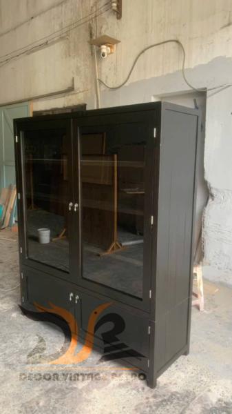 Tủ gỗ trưng bày vintage 10-09-25 - Hình mô tả 1