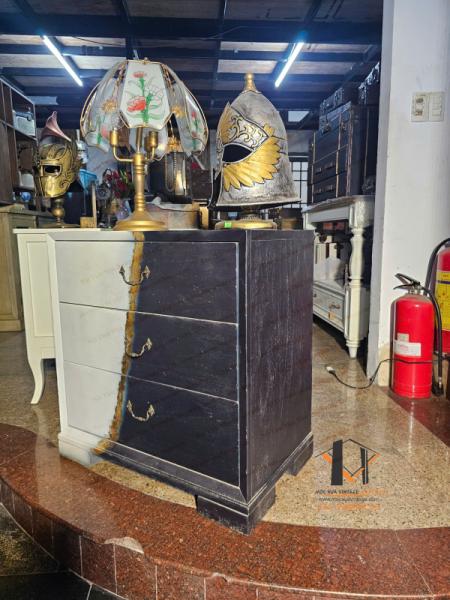 Tủ gỗ vintage TG 11-10-23 - Hình mô tả 2