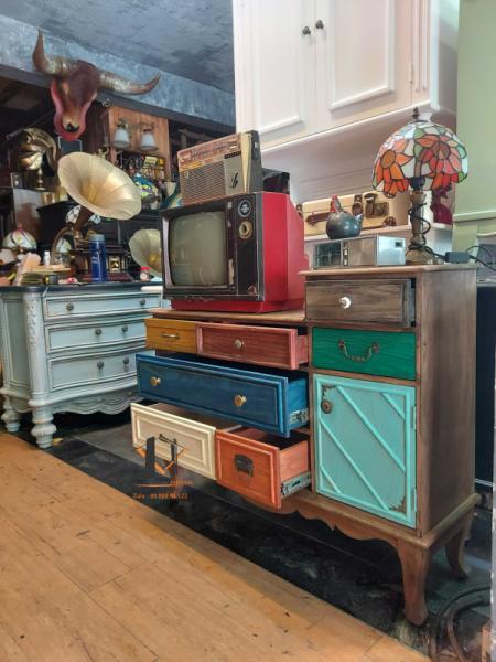 Tủ gỗ vintage TG 19-09-23 - Hình mô tả 2