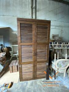 Tủ quần áo phong cách vintage 09-01-25