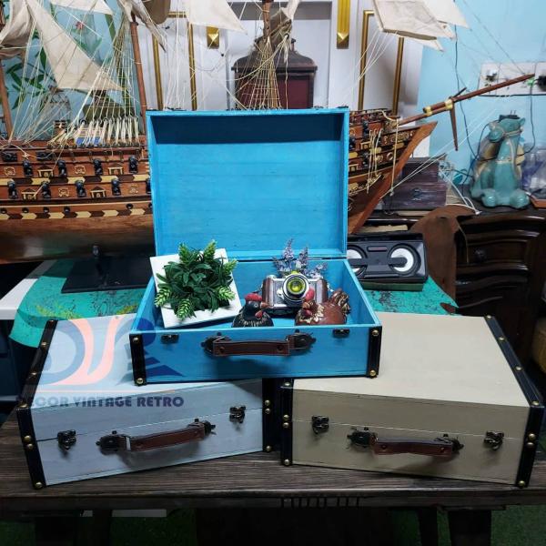 Vali gỗ vintagae 06-08-23 - Hình mô tả 2