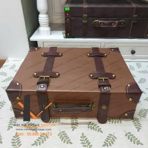 Vali simili vintage  03-04-25